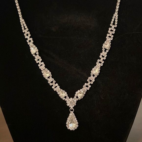 Diamond Necklace and Bracelet Set - Picture 3 of 6